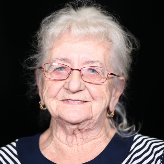 Božena Zůbková